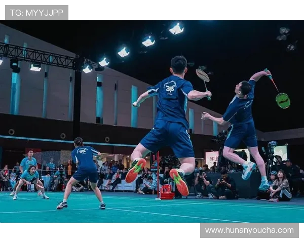 杭州羽毛球队在城市联赛中的精彩表现与状态分析