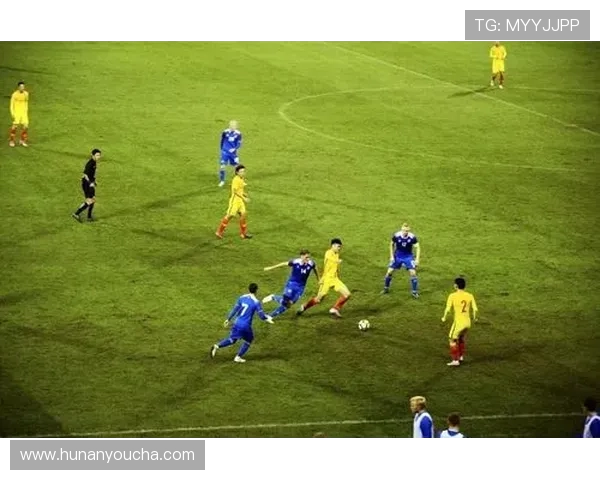 冰岛与泰国友谊赛精彩对决展现足球魅力与团队精神