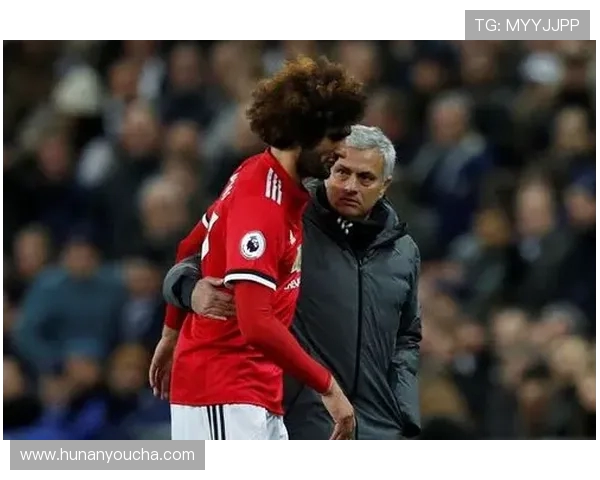 曼联与斯旺西精彩对决集锦回顾赛场瞬间尽显足球魅力与激情