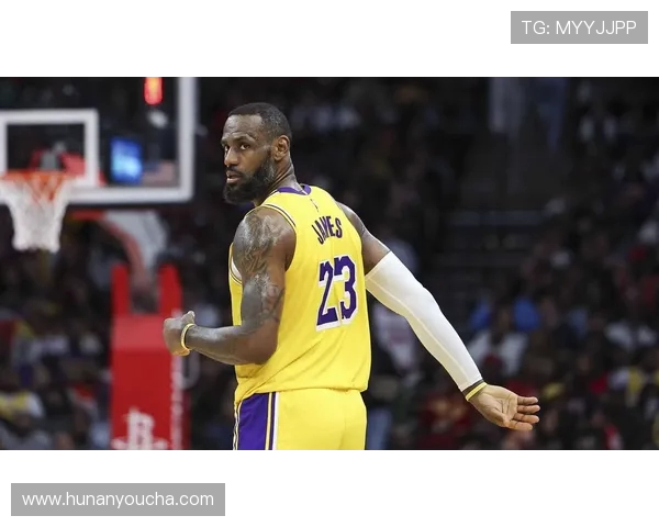 经典重温黄蜂与湖人对决回顾球迷心中的永恒对抗与传奇瞬间 经典重温黄蜂与湖人对决回顾球迷心中的永恒对抗与传奇瞬间