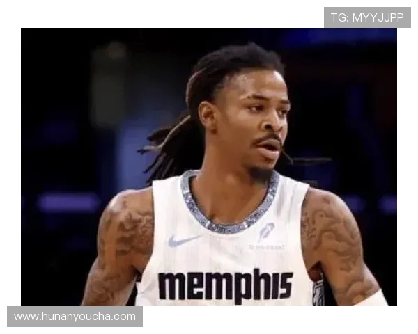 贾莫兰特：从天赋异禀到领袖之路的篮球传奇成长记