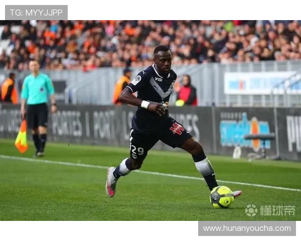 雷恩与波尔多对决分析:战术布局与球员表现的全面解读